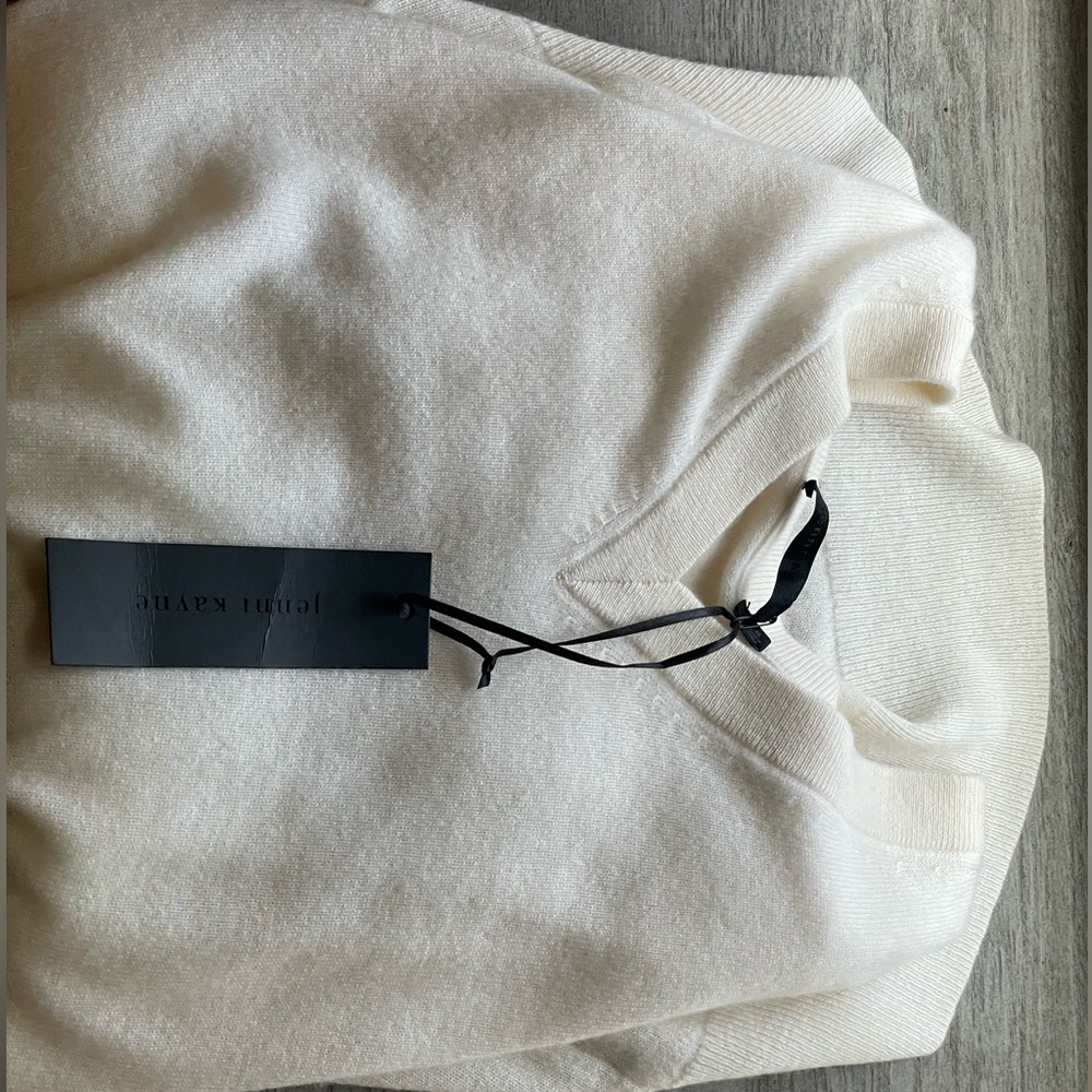 Jenni Kayne - “Charlie v-neck Sweater”